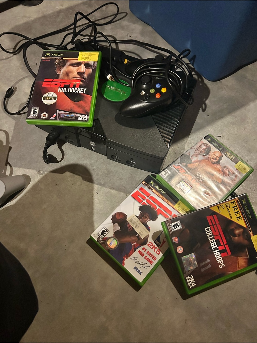 Microsoft Vintage Black Xbox Console with controller